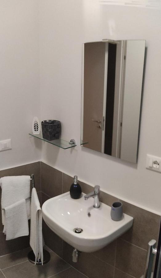 Donna Franca Rooms And Suite باليرمو المظهر الخارجي الصورة