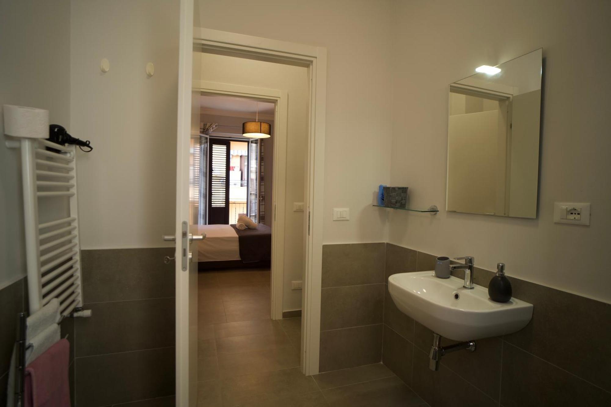 Donna Franca Rooms And Suite باليرمو المظهر الخارجي الصورة