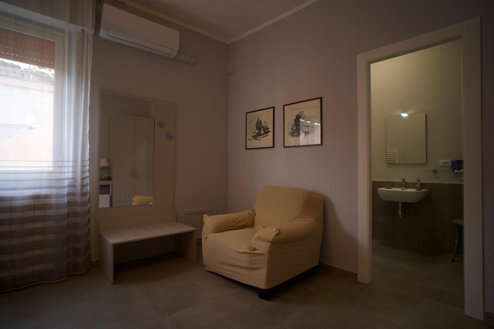 Donna Franca Rooms And Suite باليرمو المظهر الخارجي الصورة